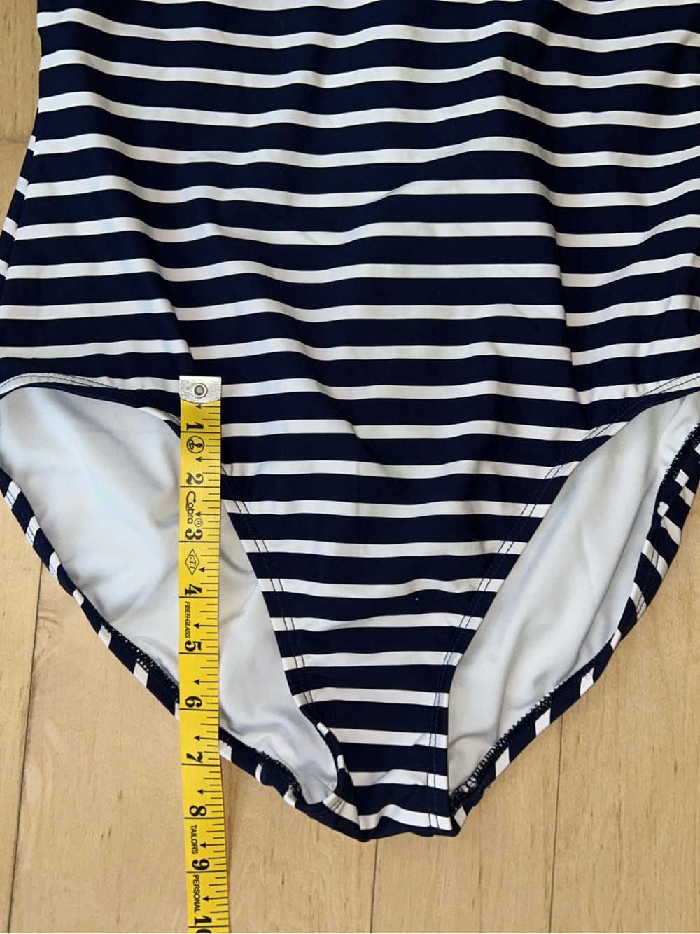 Lands' End Women’s One Piece Horizontal Stripe Swimsuit Navy/White Medium NWT - Picture 9 of 14